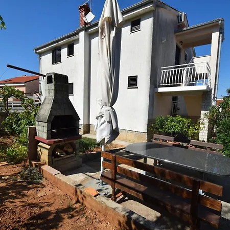 Apartamento Marinela 1 By Interhome